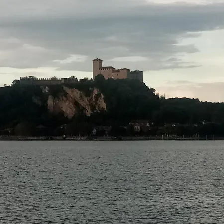 Ferienhaus Il Castello Nebbiuno