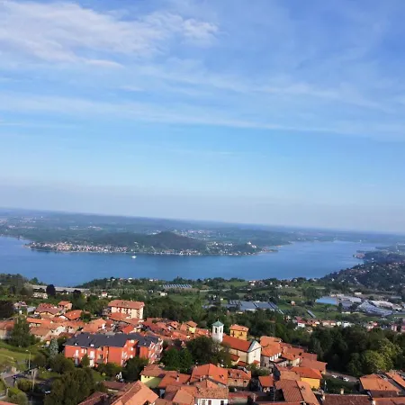펜션 Il Castello Nebbiuno