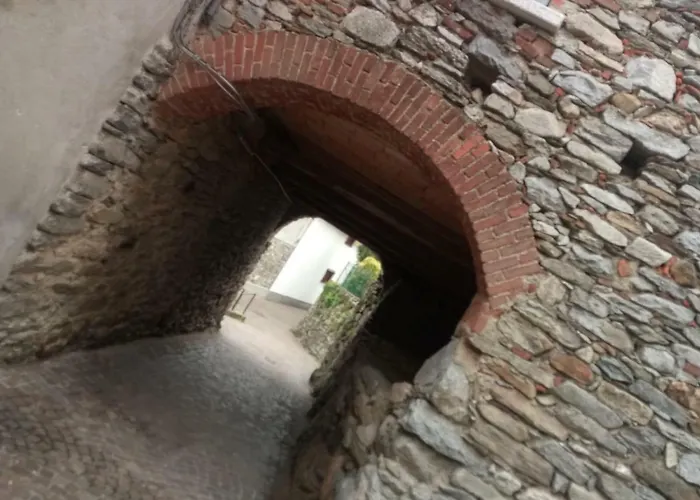 Il Castello Nebbiuno